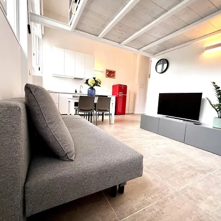 Fontanili Loft - Bocconi - Olympic Village Апартаменты *